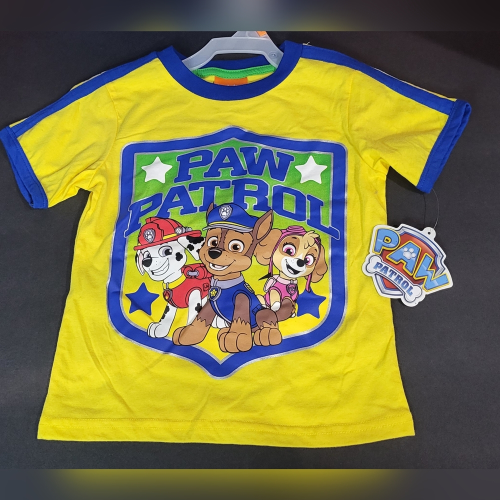 Paw Patrol t-shirts 4T NWT